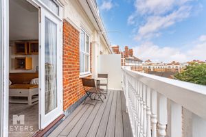 Photo 10- click for photo gallery